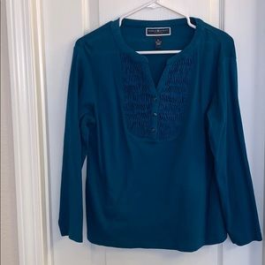 Karen Scott Button Ruffle Long sleeve shirt